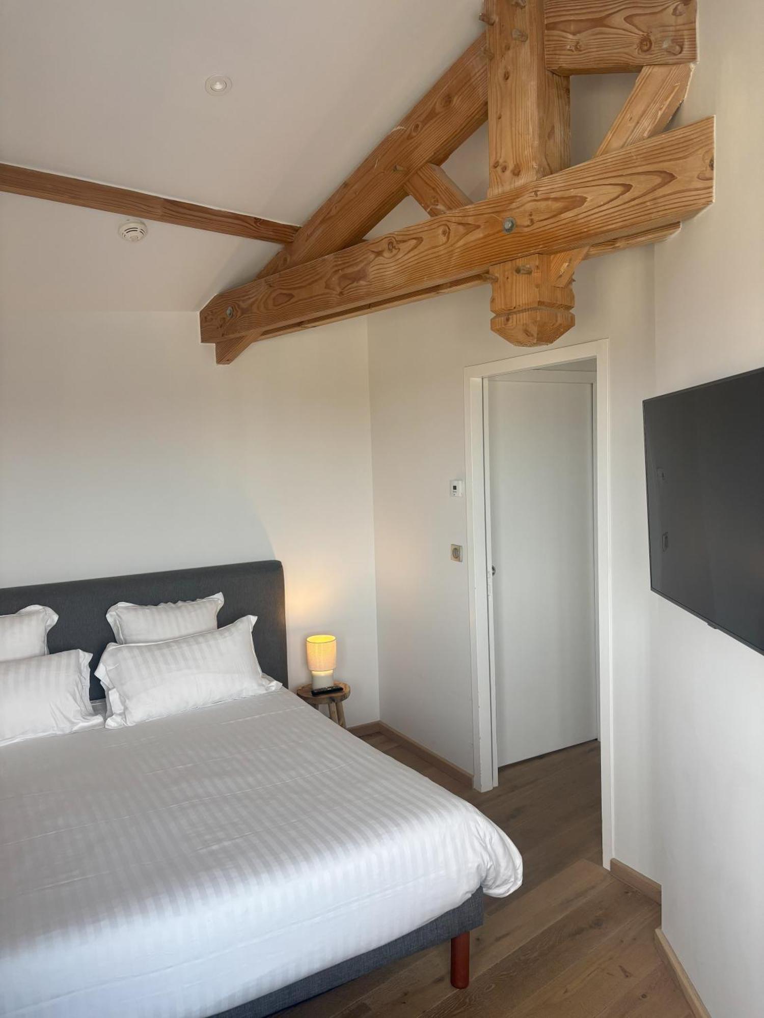 Les 12 De Larros Aparthotel Gujan-Mestras Exterior photo
